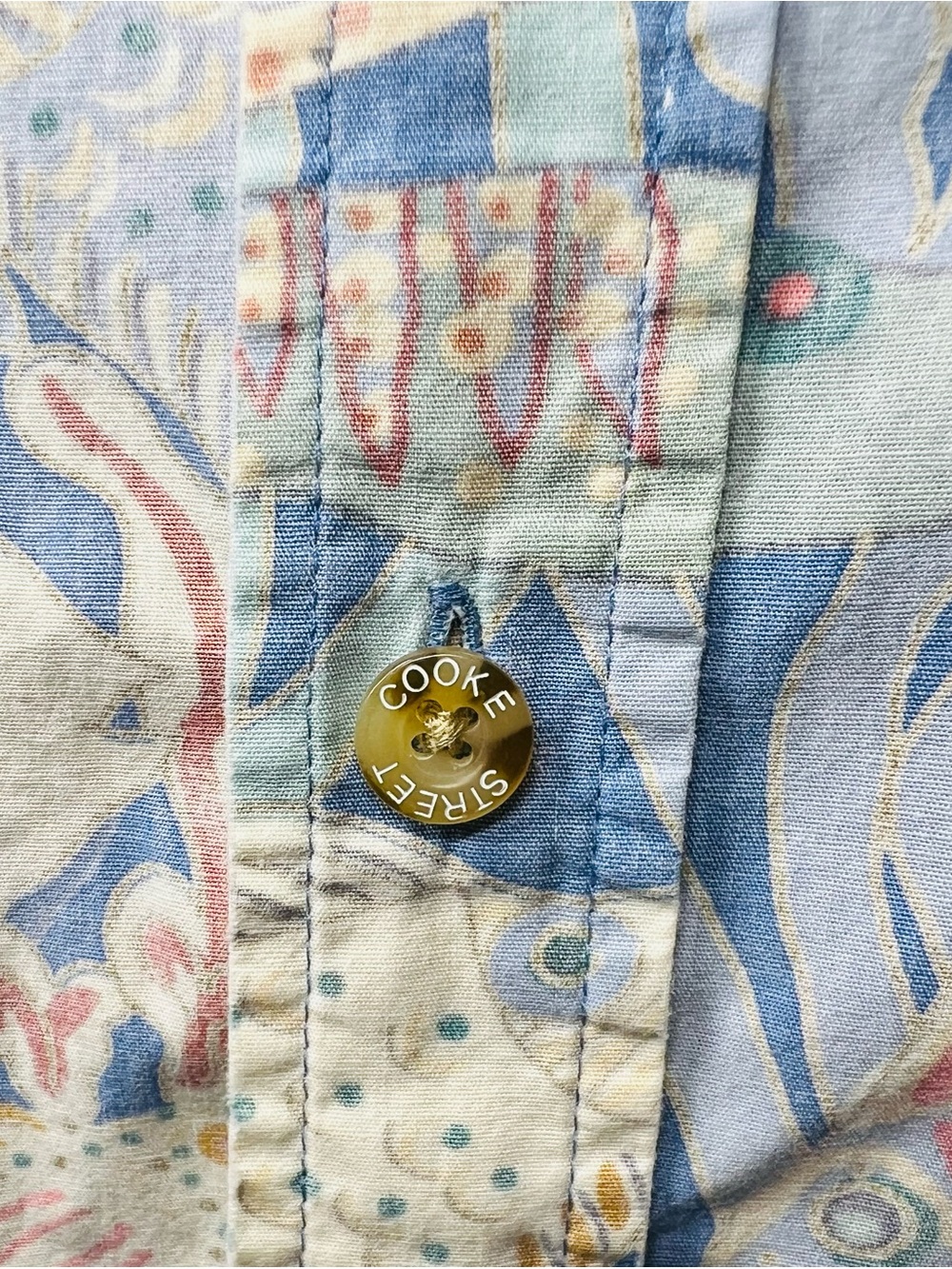 Cooke Street Honolulu Tropical Fish Hawaiian Shirt L - Picture 10 of 10